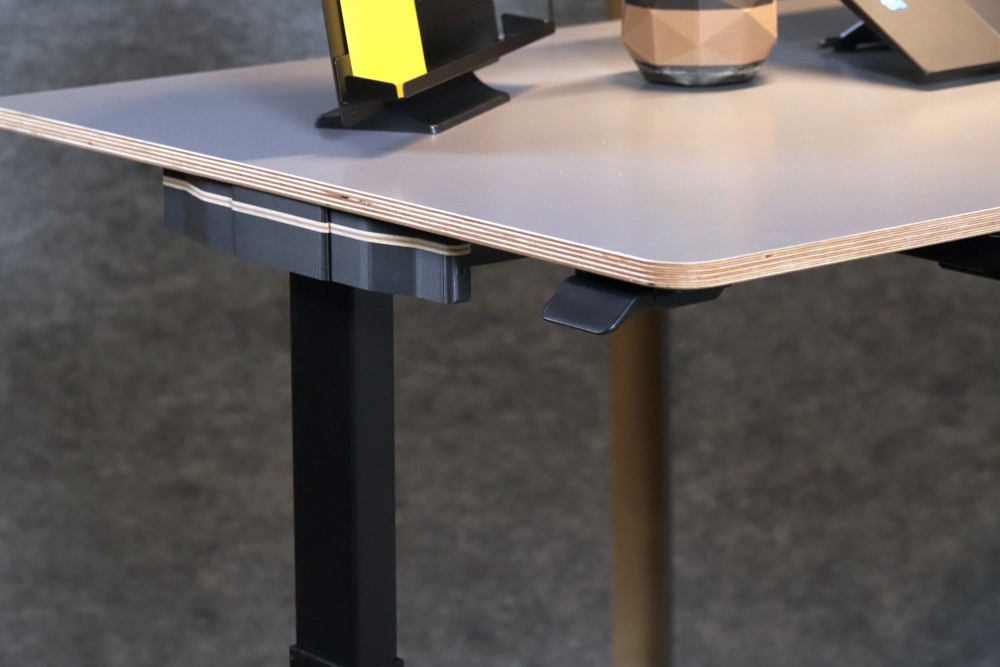 3D drukas unikālās iespējas  individualitātei un īpaši plāna virsma